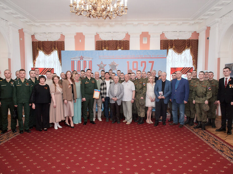 «Писатели — фронту»: более 4000 художественных книг отправили военнослужащим нового рода войск