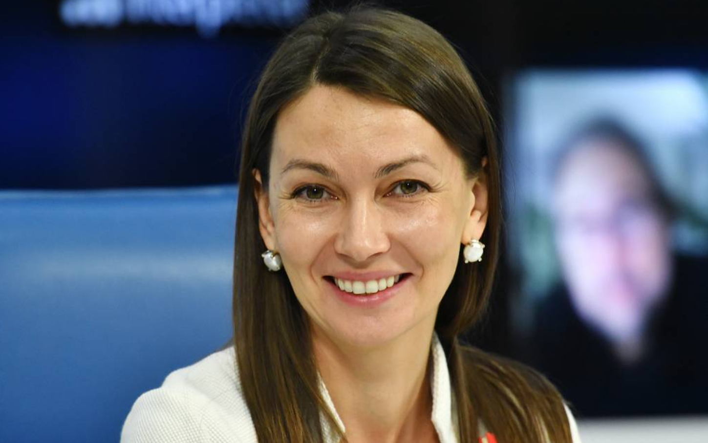 Глава Роскультцентра: только развивая креативность мы сможем конкурировать с машинами
