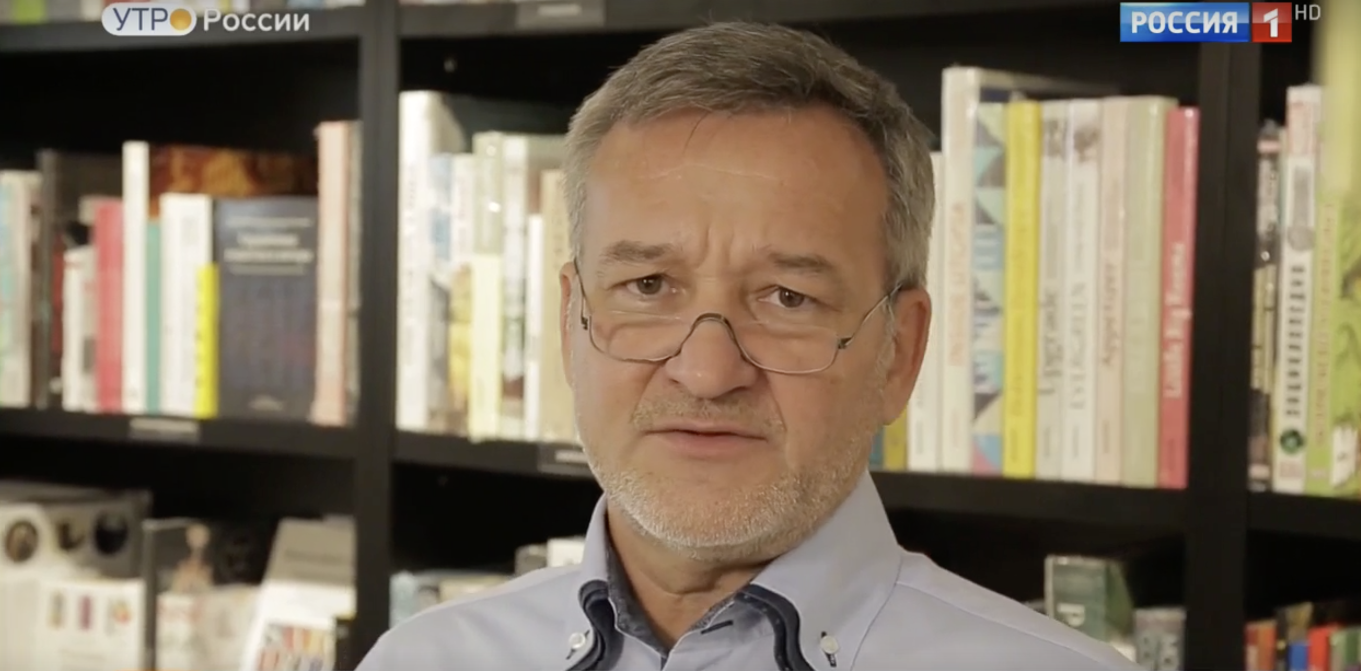 Обзор книжных новинок от Егора Серова. Эфир от 27.09.2019